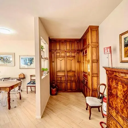 דירה Private Terrace By The Sea, In The Heart Of *