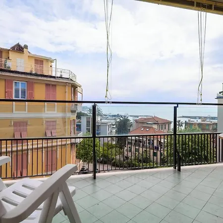 Private Terrace By The Sea, In The Heart Of Apartmán